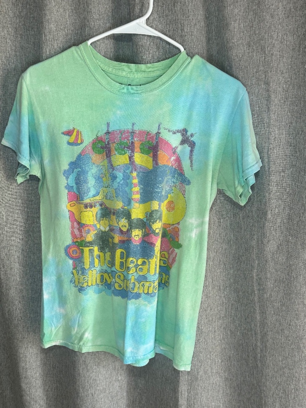 The Beatles Yellow Submarine Graphic Tie Dye T-Shirt Size Small Green Blue